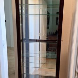 Pulaski Keepsake Curio Cabinet 