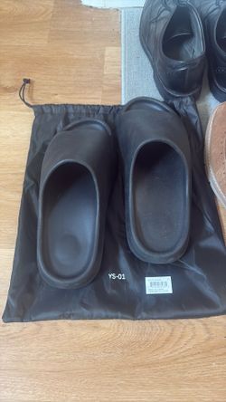 Yeezy Slides YS-01 Sz 11