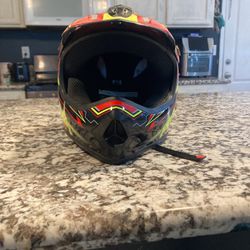 Dirt bike Helmet / BMX Helmet