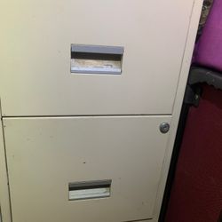 File / Storage Cabinet 