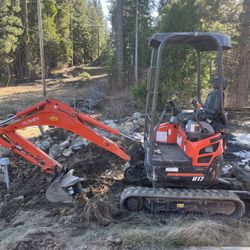 Kubota U17 Mini Excavator