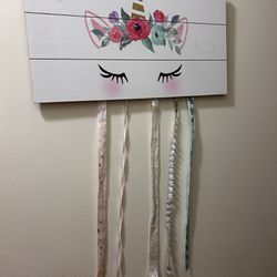 Wooden Hand Painted Bow Holder