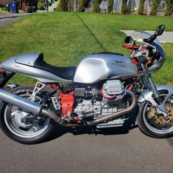 2000 moto Guzzi V11 sport