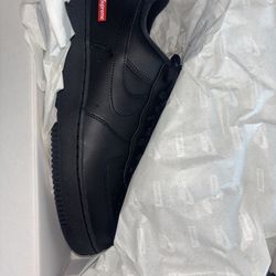 Nike Air Force 1 Supreme Black 11.5 New DS