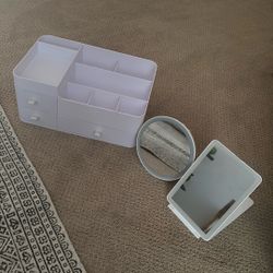 Makeup Organizer and Mirrors