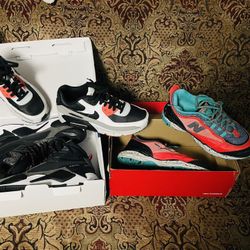 Boy or Girl Nike puma New balance Size 5