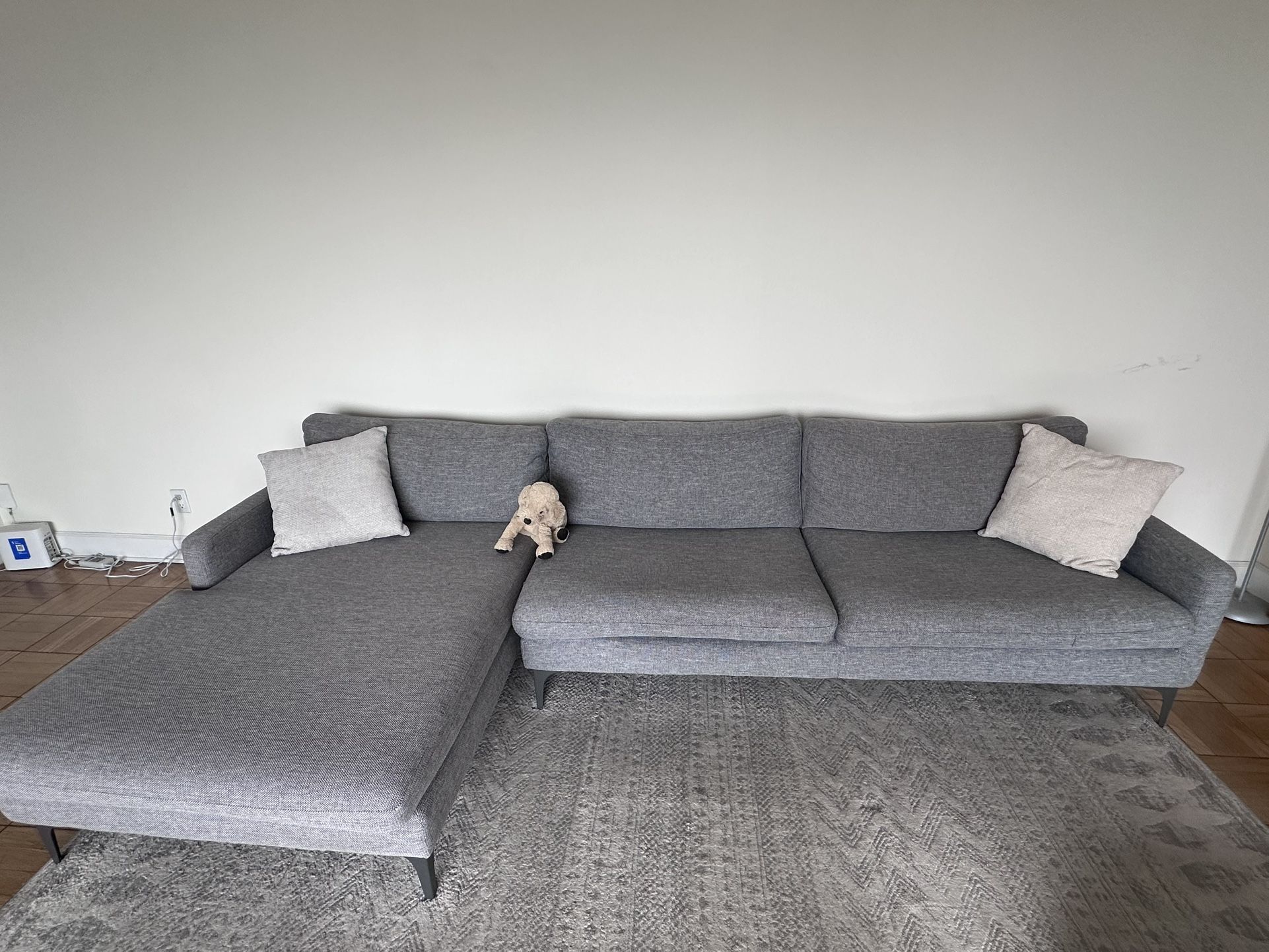 Sectional sofa - Jones Upholstered Accent Chair