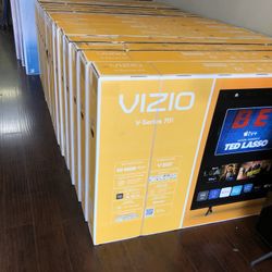 Vizio 70 inch 4K TV smart V70 New