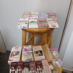 Nail Supplies 
