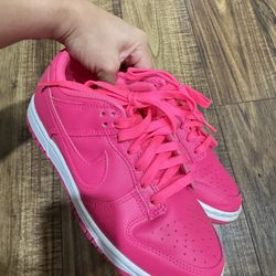Hyper Pink Women’s Nike Dunks