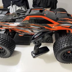 Traxxas XRT NEW