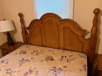 Queen bed set