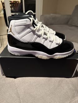 Jordan Retro 11 “Gratitude” Size 9 Men