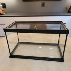 Zoo Med Reptile Terrerium 20 Gallon Tank