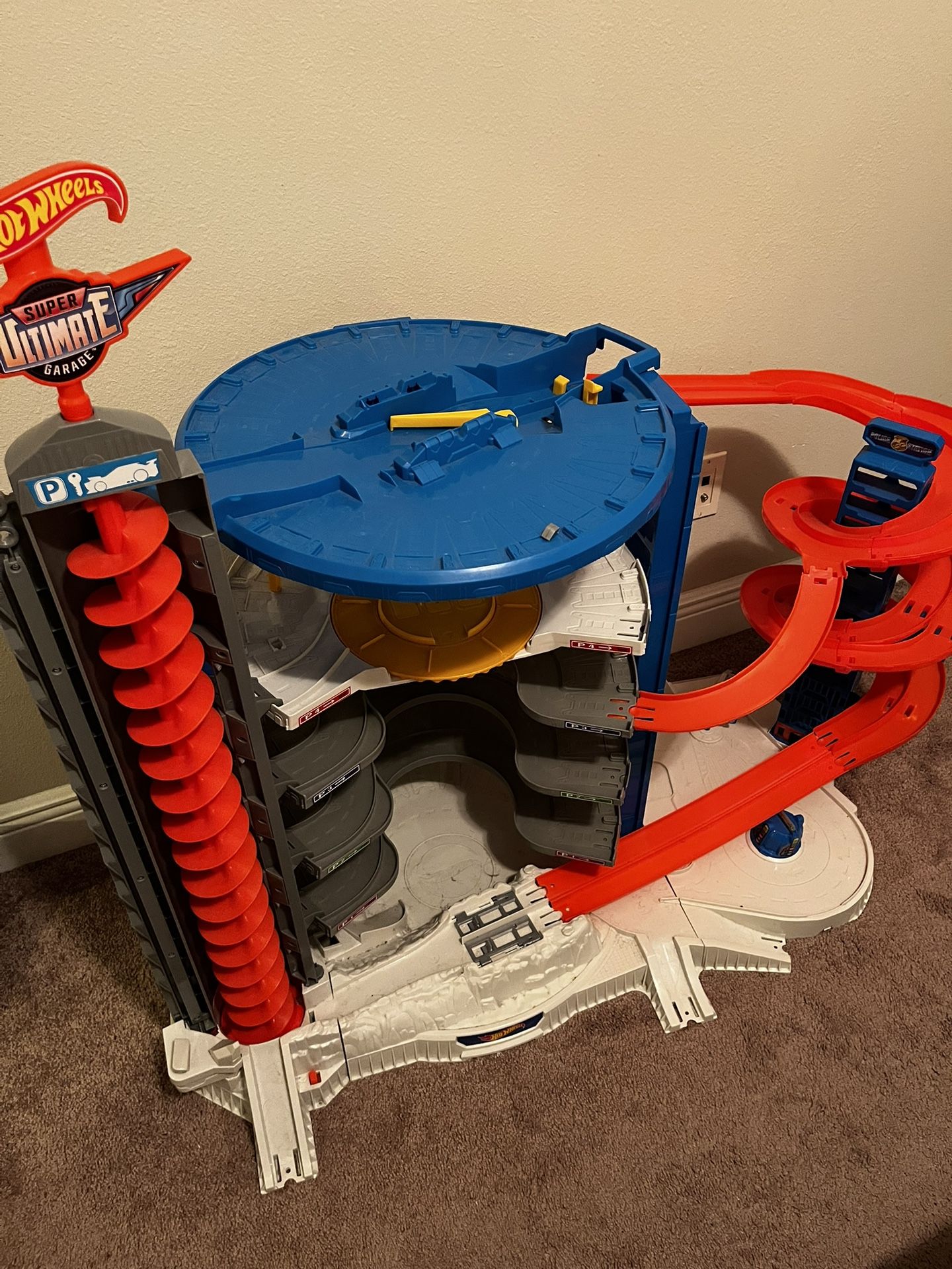 Hot wheels Car Garage