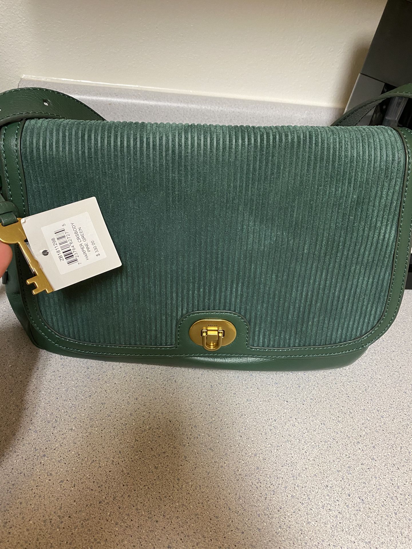 Harper Large Flap Crossbody for Sale in Fort Hood, TX - OfferUp