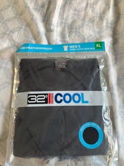 Weatherproof XL crew shirt