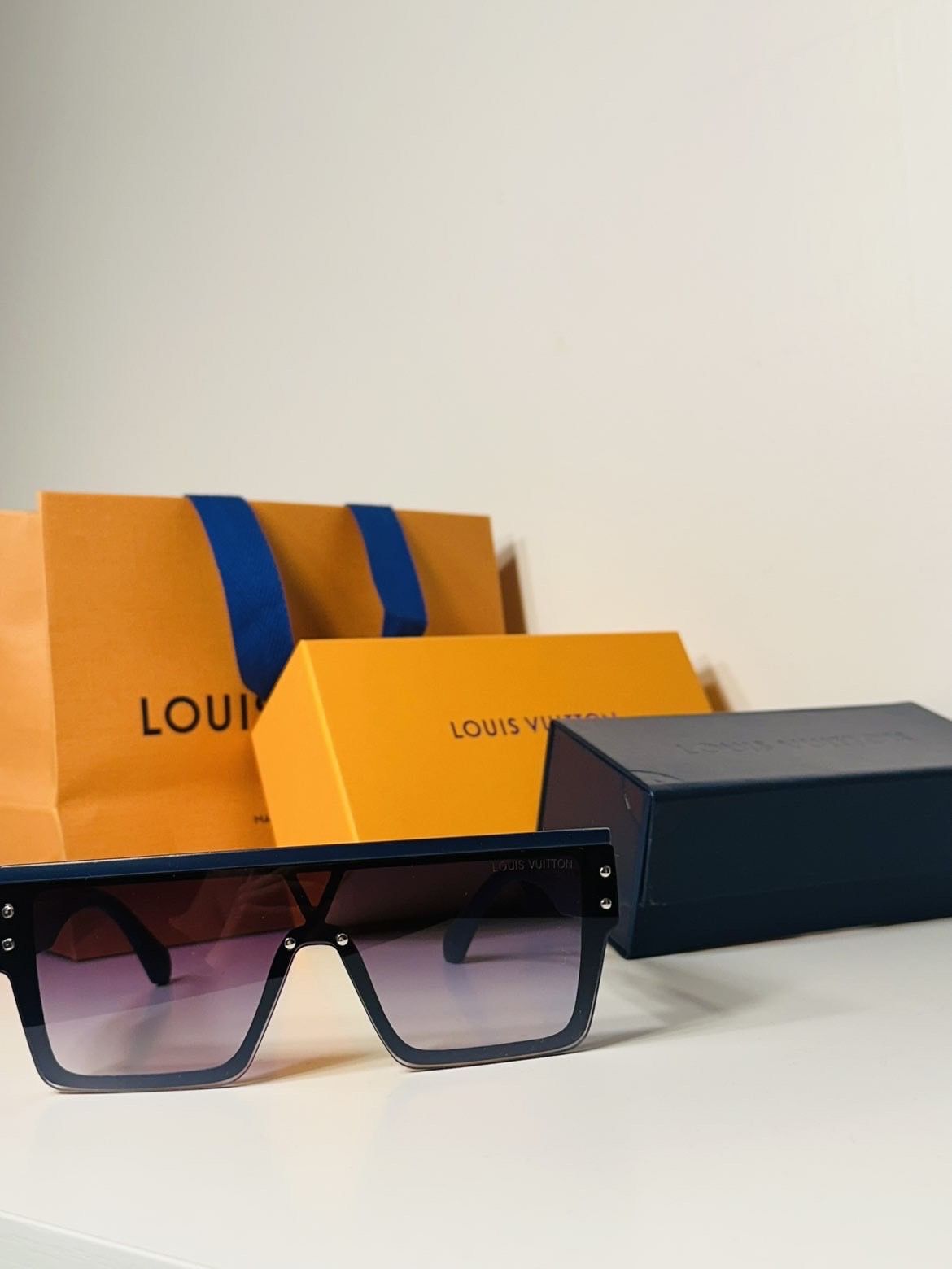 Luis Vitton Sunglasses