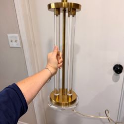 Table lamp