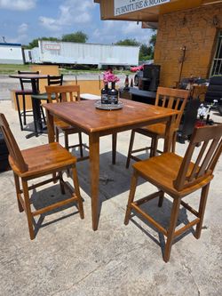 ​✨ Wooden Dining Table & 4 Chairs Set! ✨