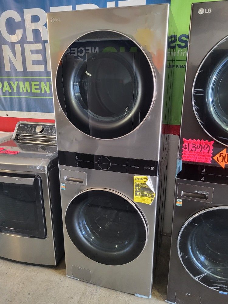 New LG ThinQ WashTower Single Unit Front Load Washer 4.5 Cubic Feet & Gas Dryer 7.4 Cubic Feet Appliances
