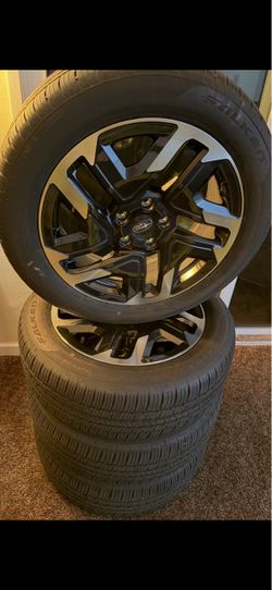 225-55/R18 Like New Set of 4 Wheels and Tires from 2025 Subaru Forester