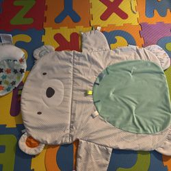 Bright Stars- Tummy Time Play Mat And Pillow