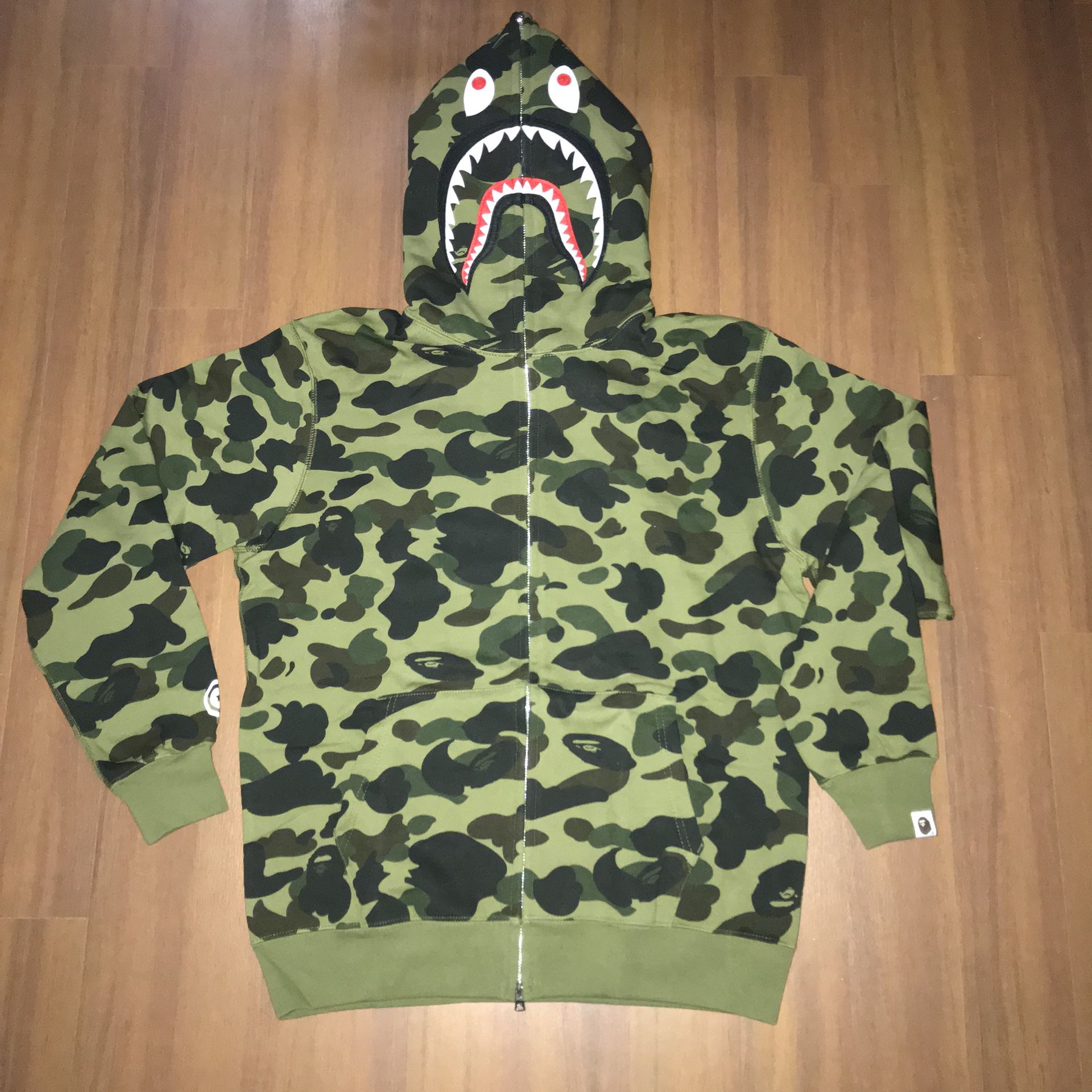 bape 1st camo shark hoodie size L XL 2XL