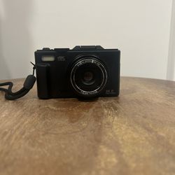 Digital Camera