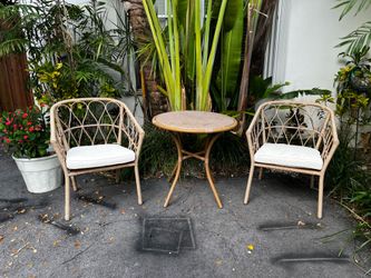 Opalhouse Britanna Outdoor Table and Chairs Set w/Cushions