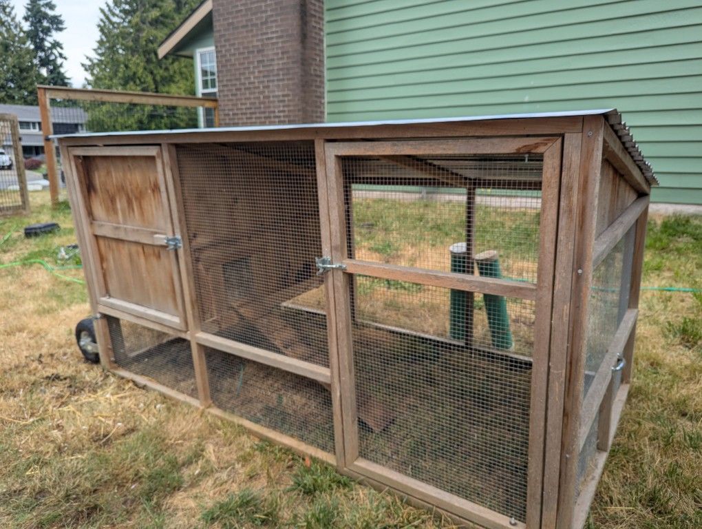 Cedar Chicken Coop Tractor