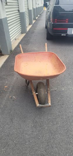 Wheelbarrow- lite duty