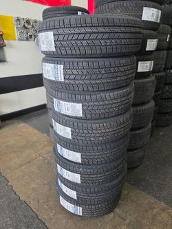 225/65R17 Kumho Solus TA tires