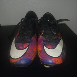 Nike mercurial Cr7 Crimson soccer cleats