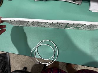 Apple Magic Keyboard