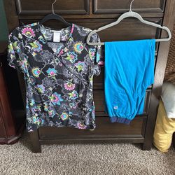 Scrubs - Size Small