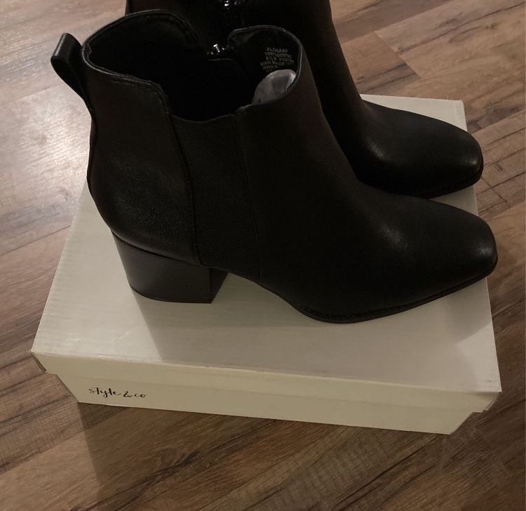 New! Style & Co Boots, Black Size 9.5