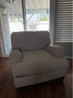 Lounge chair