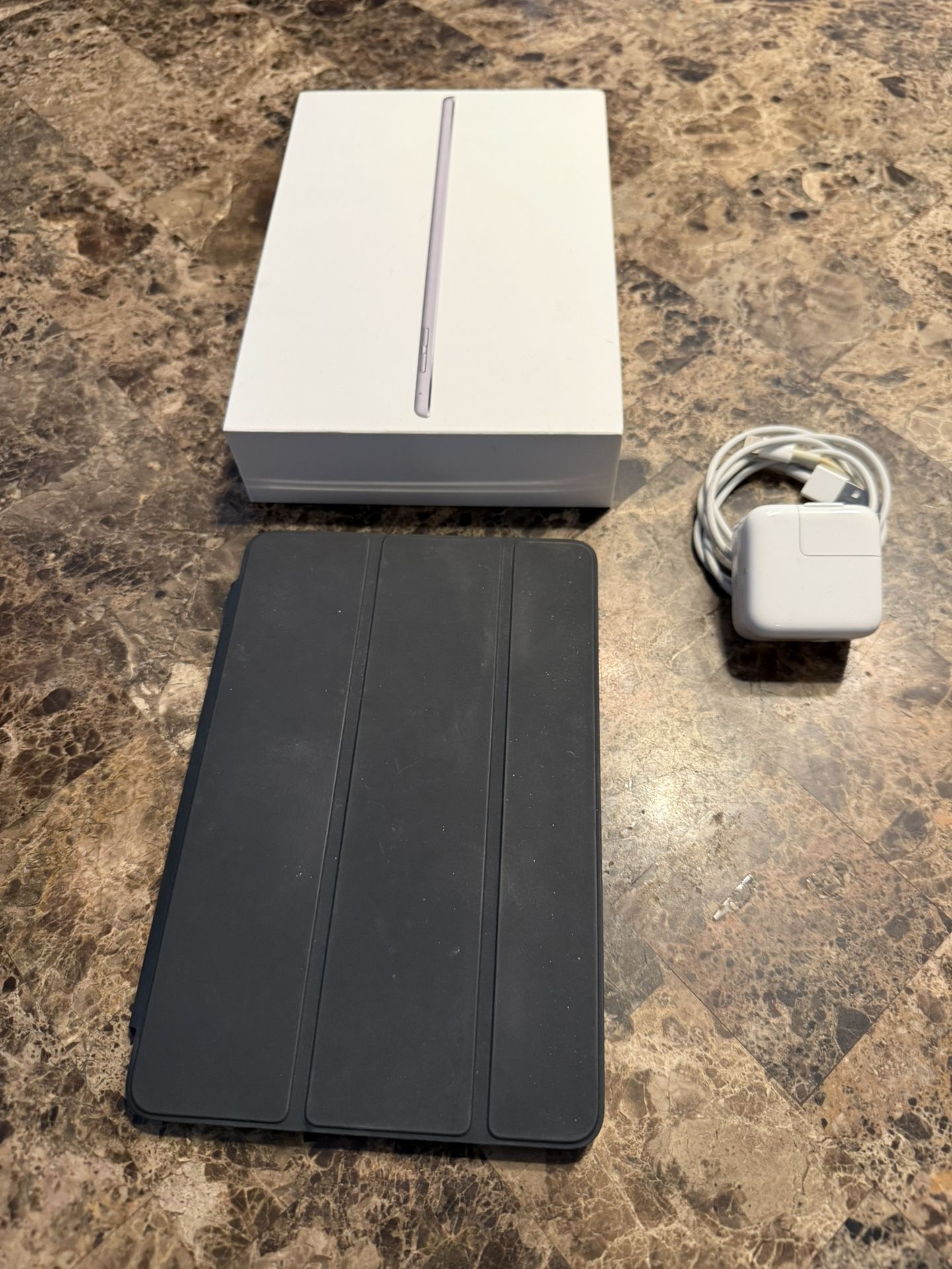 Apple iPad Mini 4