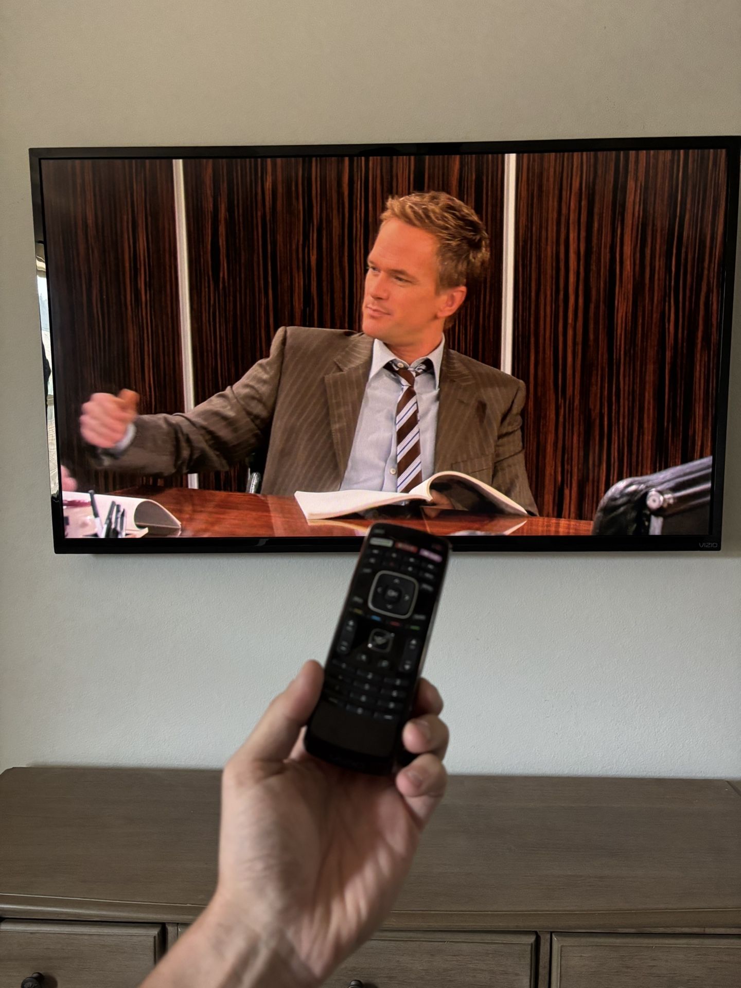 Vizio 60 Inch Smart Tv With Original Remote