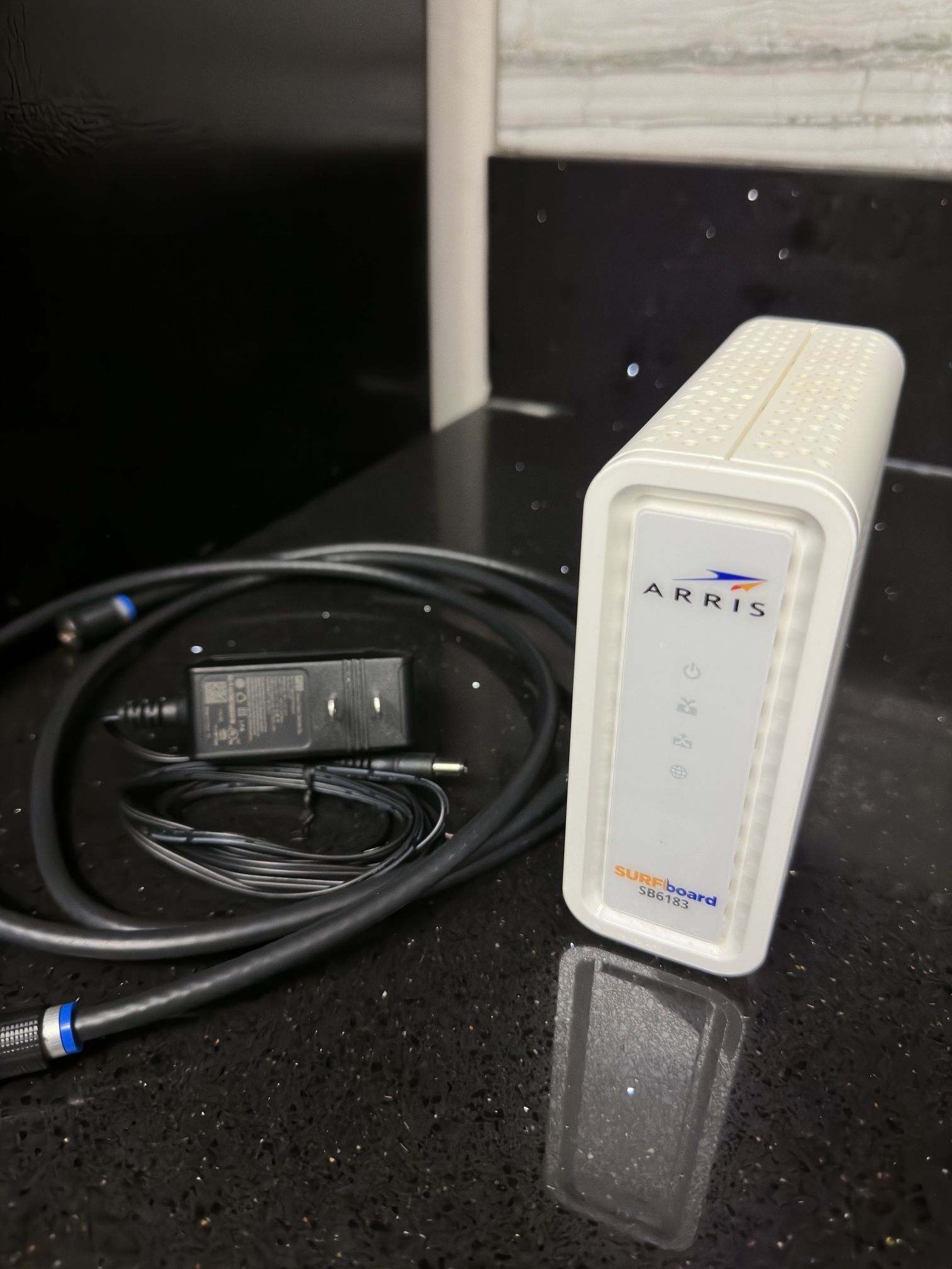 Arris SURFboard Modem - SB6183