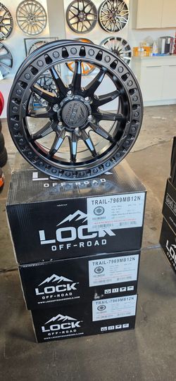 Lock Off-Road Trail 17 inch Black 6x139.7 (set of 4)