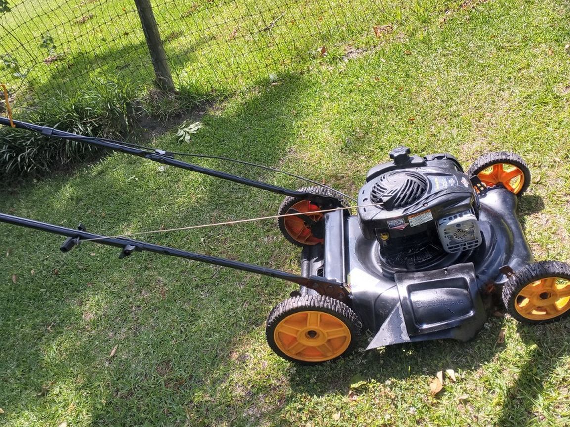 Poulan Pro Mulching Mower