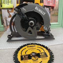 NEW DEWALT 60V CIRCULAR SAW 