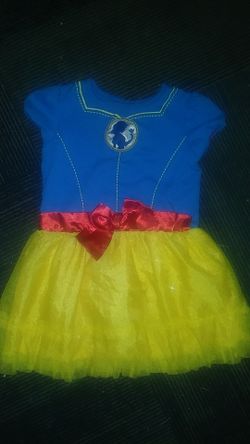 Snow white dress