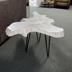 Rustic Bleached Wood Coffee/End Table