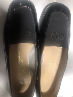 Ferragamo women shoe