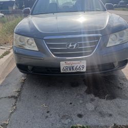 Vendo Mi Hyundai Sonata 2009 En Exelente Estado Se Conduce Muy Bien , Motor Y Transmisión Funcionando Excelente, Interiores En Exelente Estado 