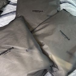 Essentials hoodies Black 