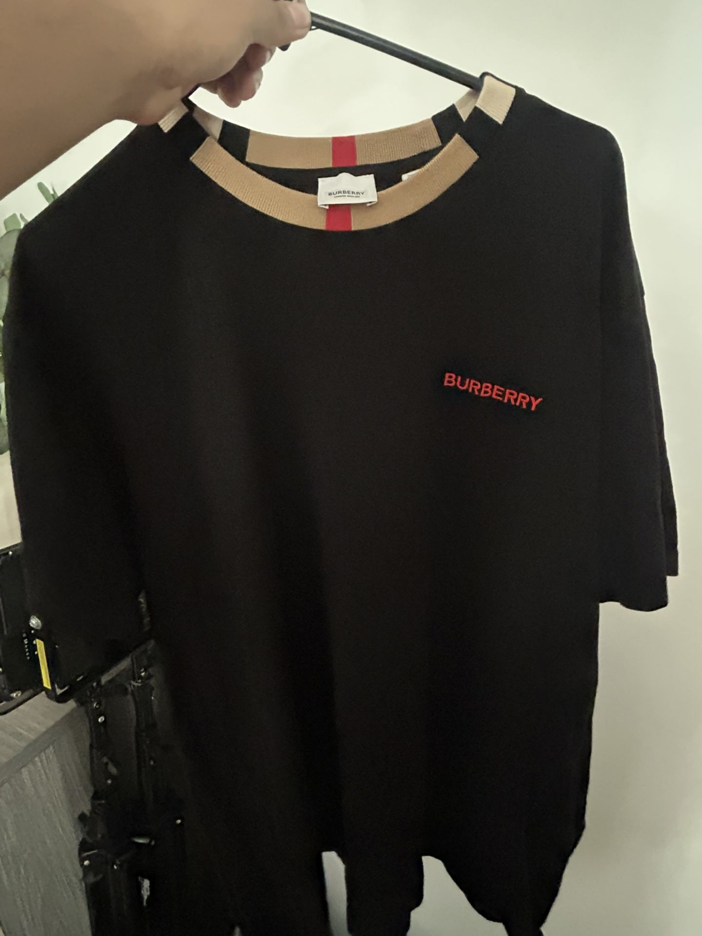 Burberry T Shirt XXL